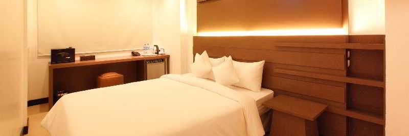 Clover Hotel Yangon Eksteriør bilde