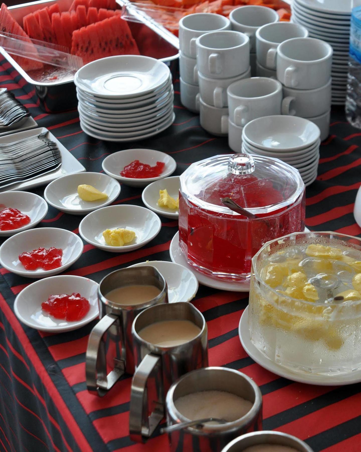 Clover Hotel Yangon Eksteriør bilde