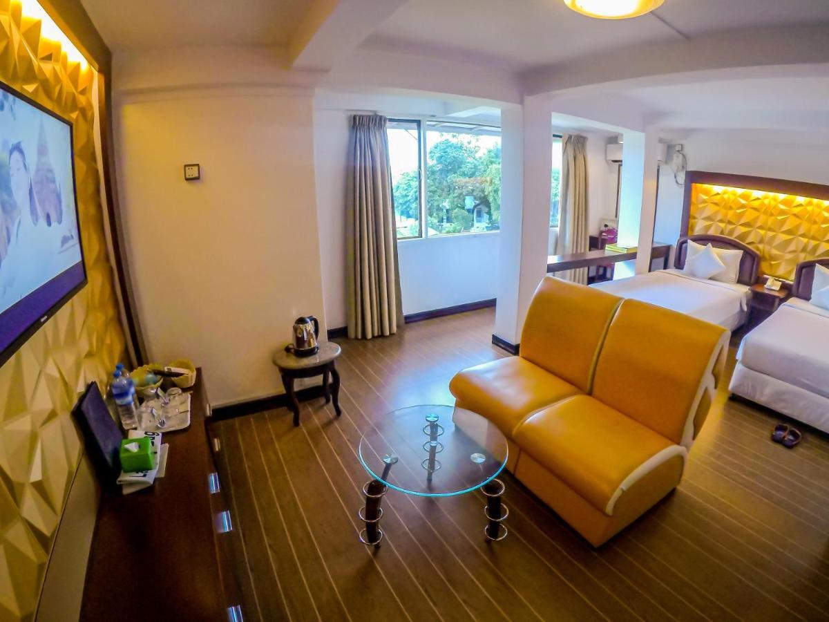 Clover Hotel Yangon Eksteriør bilde